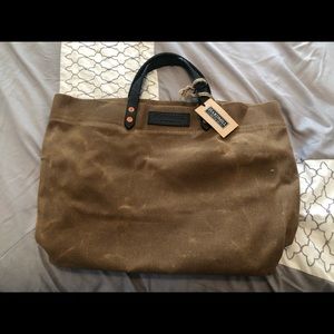 Hardmill small tote